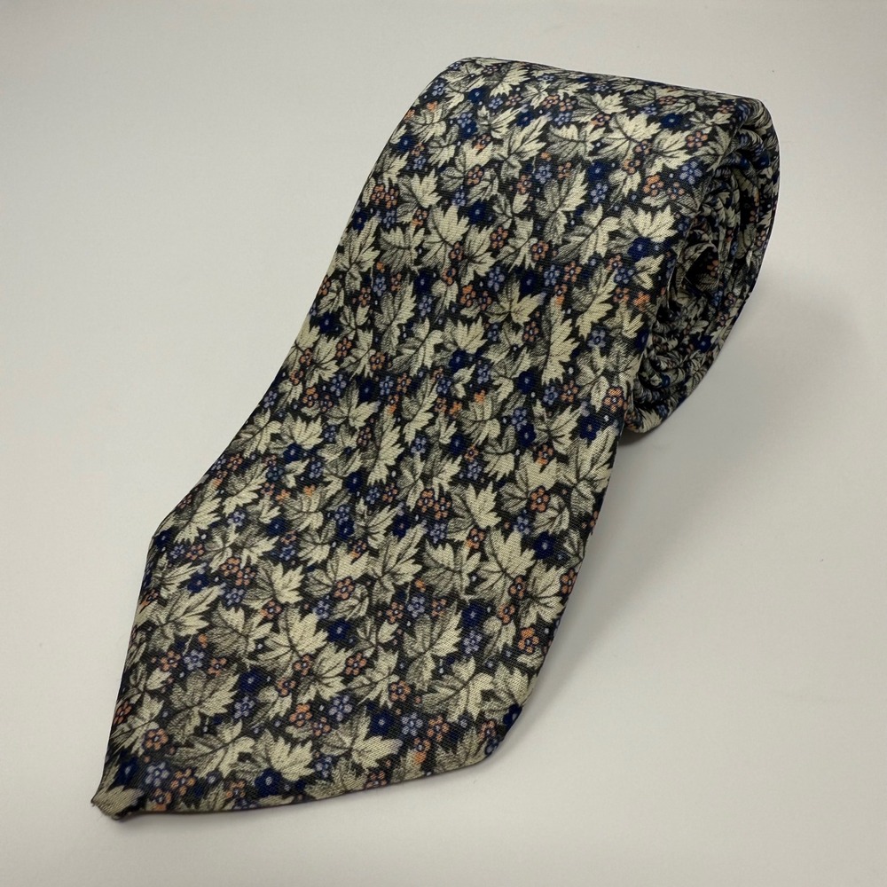 Saks Fifth Avenue Necktie Floral Leaves‎ Print Dicelon Silk Classic Men's